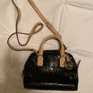 Michael Kors Mini Crossbody